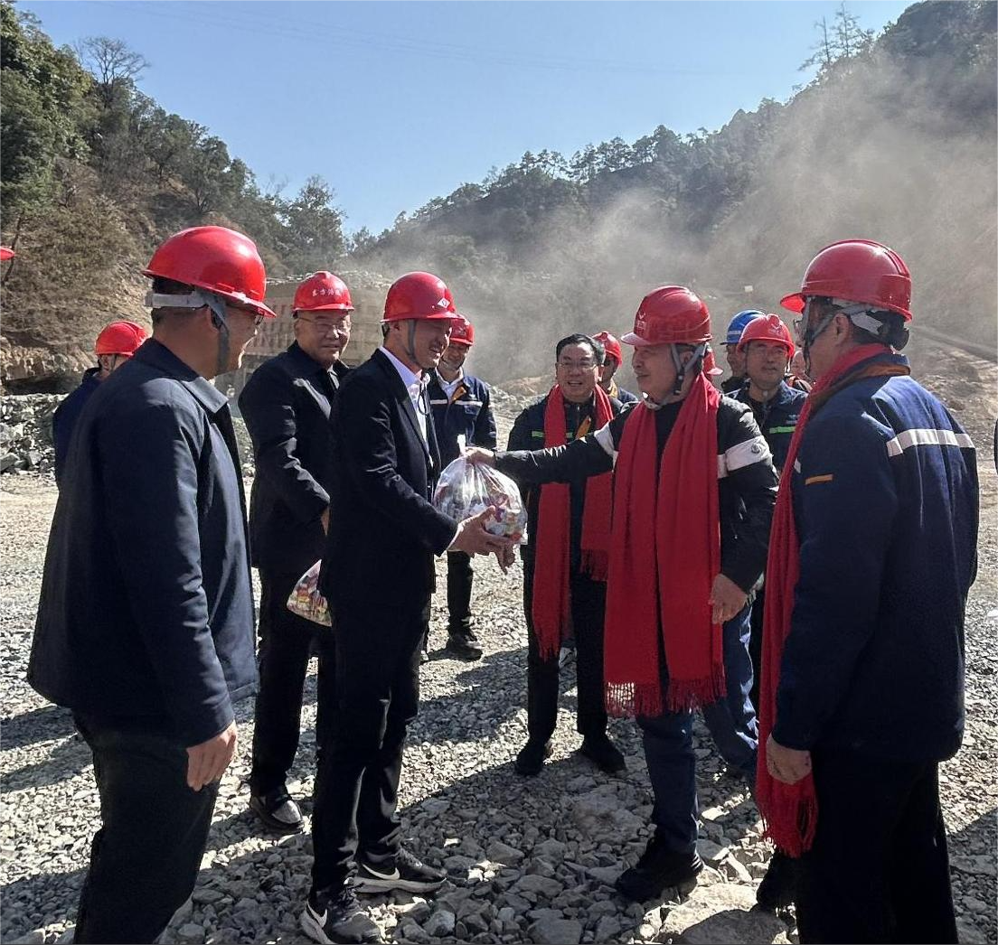 新春第一天董事長(zhǎng)到礦山(圖1)